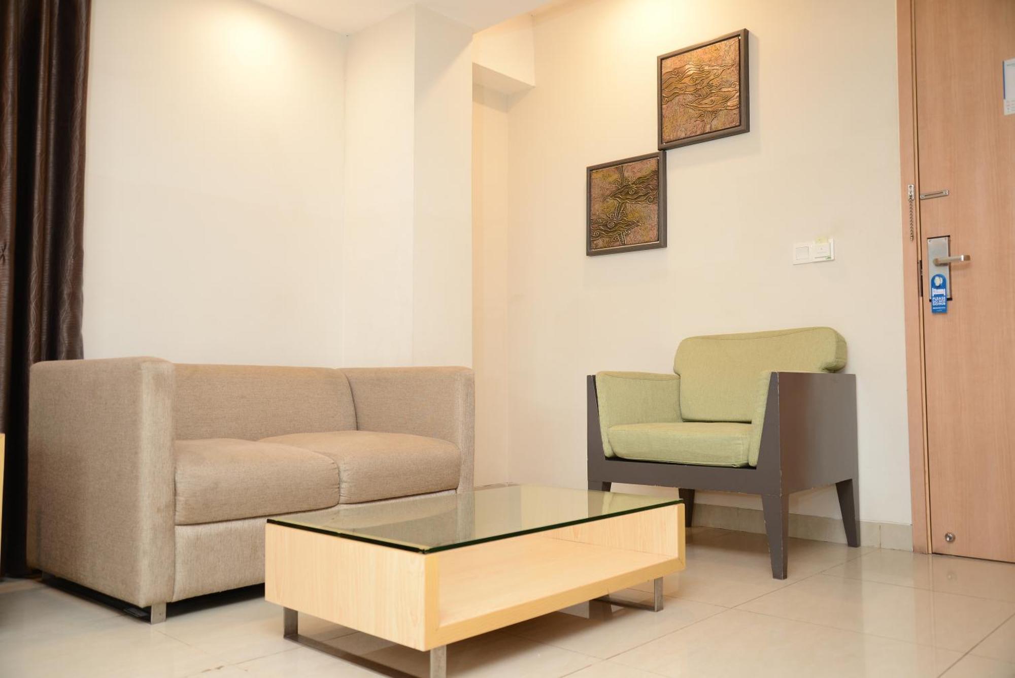 Metland Hotel Cirebon Buitenkant foto