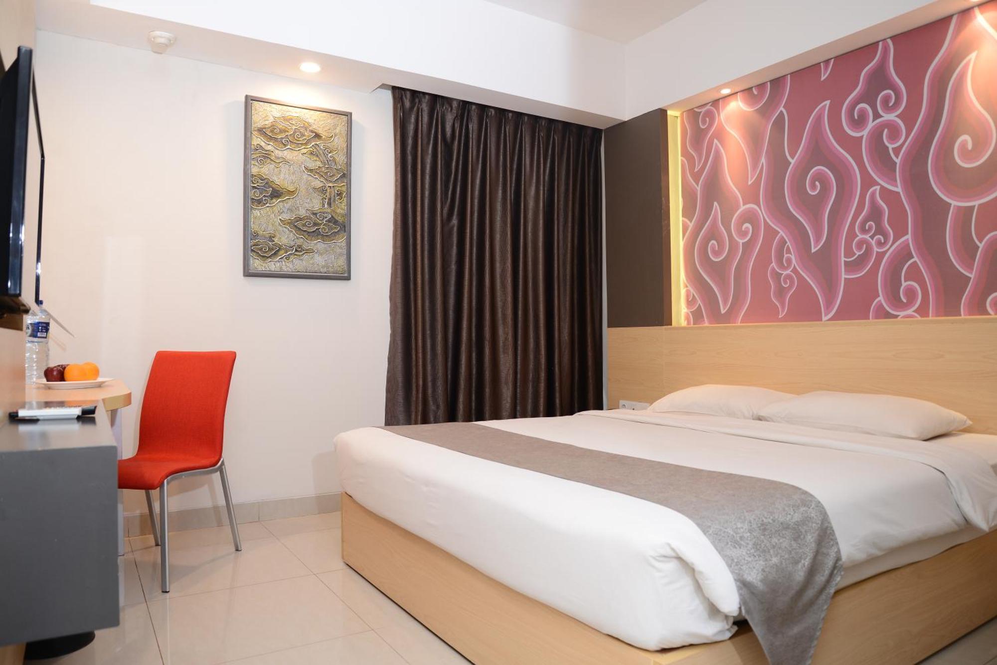 Metland Hotel Cirebon Buitenkant foto